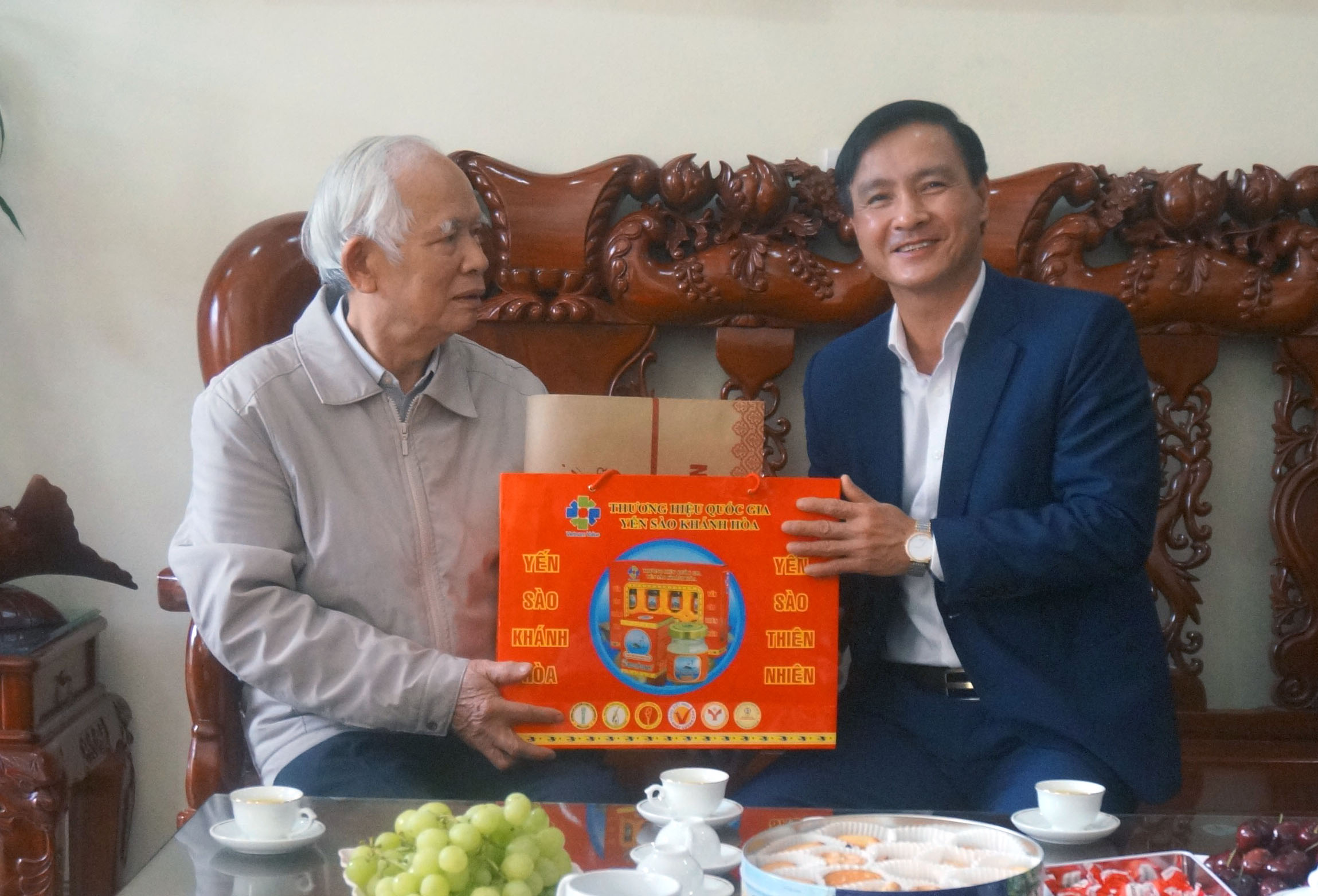 Thăm, chúc Tết các văn nghệ sĩ tiêu biểu