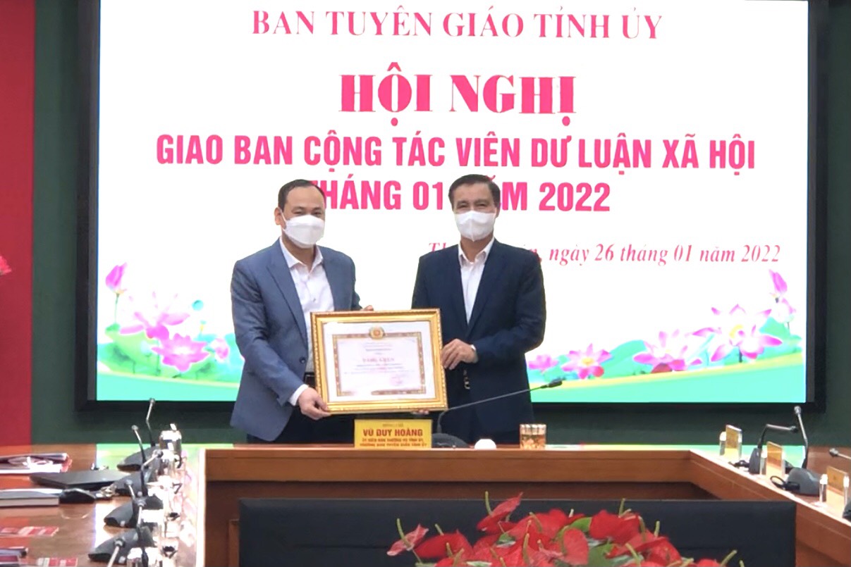 Tăng cường nắm bắt và phản ánh kịp thời tình hình dư luận xã hội trong dịp Tết Nguyên đán